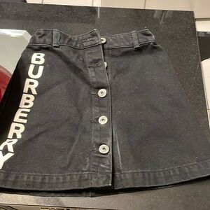 Burberry Skirt!